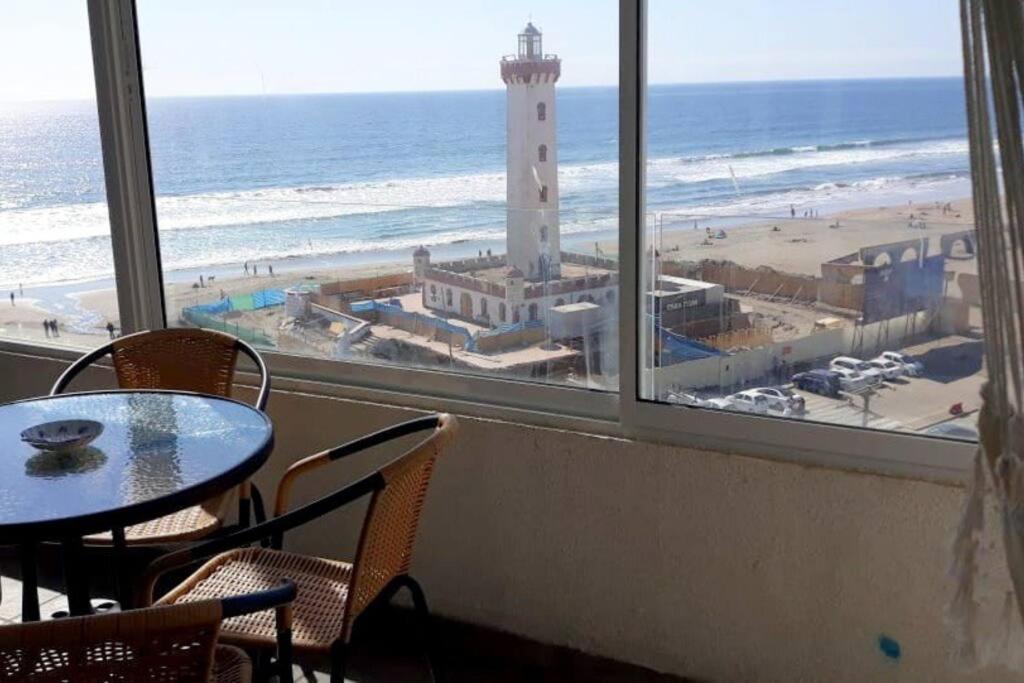 Depto. Frente A La Playa Con Hermosa Vista Al Mar Y Faro La Serenaアパートメント エクステリア 写真